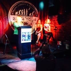 1016951_10152004439696415_996072950240047096_n