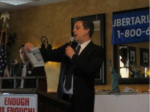 TH_peternichols-300x224